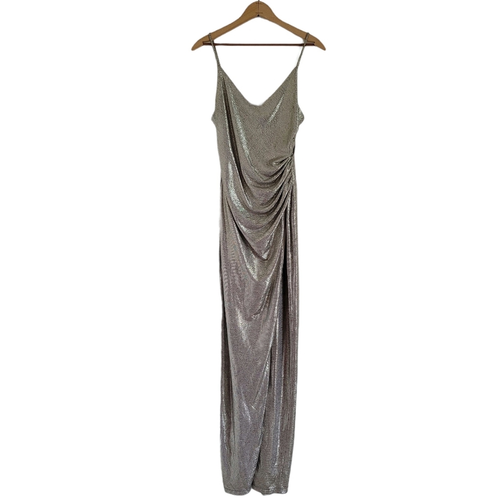 Betsy & Adam Silver Metallic Evening Dress - Picture 2 of 10